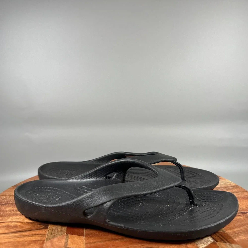 Crocs Kadee II Flip Flops Womens Size 9 Black Casual Beach Sandal 202492-001